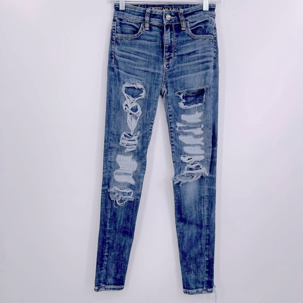 American Eagle Hi-Rise Jegging destroyed